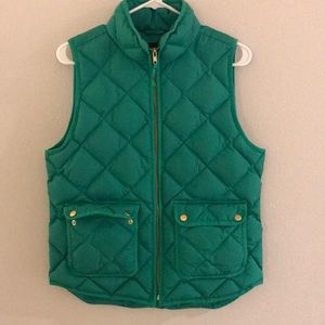 J.Crew Excursion Vest Size Medium.  Green
